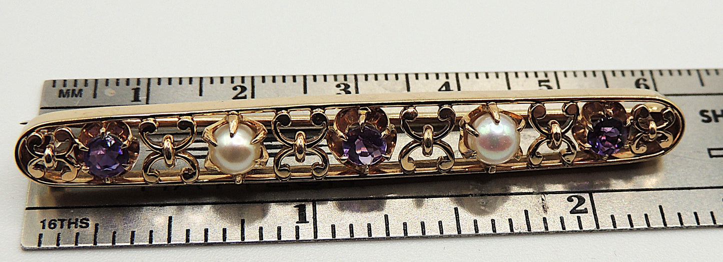 Antique Edwardian Amethyst & Pearl Brooch in Gold (c. 1905–1915)